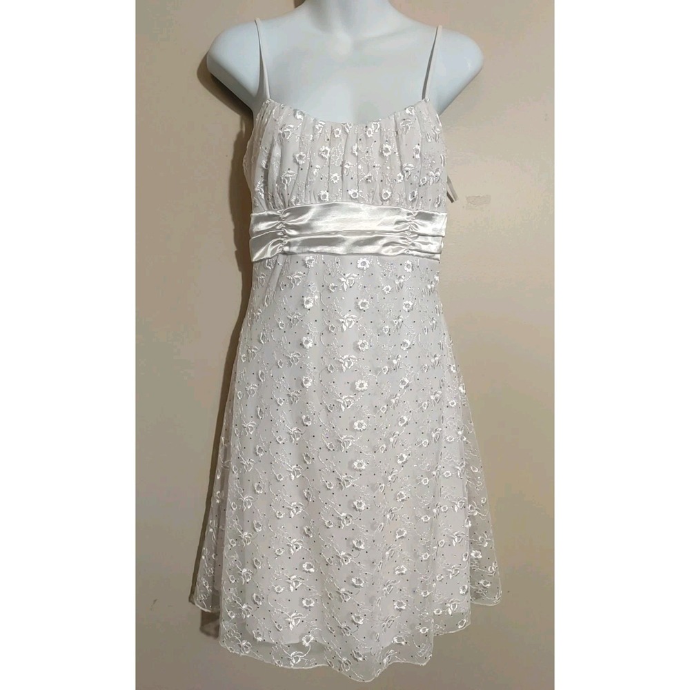 Taboo White Mesh Floral‎ Embroidery Sequined Reception Wedding Dress Size L